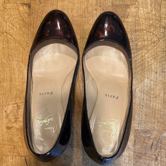 Christian Louboutin Tortoiseshell Heels - Picture 4 of 6